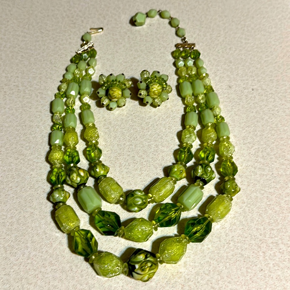 W Germany 3 strand multi shaped faceted beaded necklace. Shades of green (661)